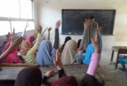 "الحرية والعدالة" ينظم فصول تقوية لطلاب الابتدائية بكفور نجم الشرقية