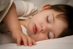 أنتظر مولودًا جديدًا وأخشى عليه من غيرة صغيرتي