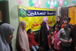 سيدات الحرية والعدالة بالإسكندرية يكرمن أيتام الفلكي والسيوف