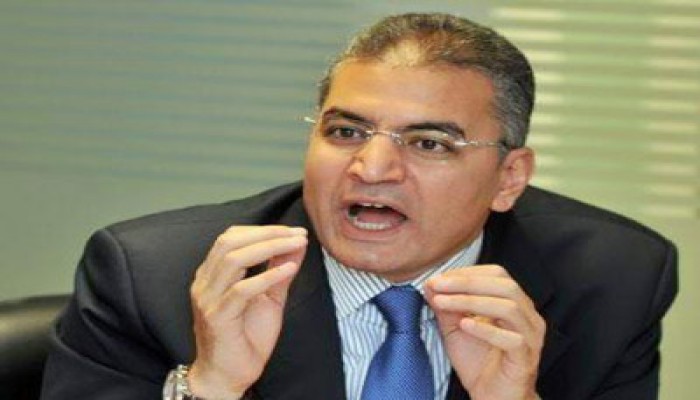 عصام سلطان: رموز الثورة المضادة وراء إخلاء سبيل المخلوع