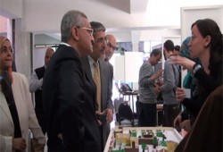 تكريم المتميزين في المشروعات الهندسية بجامعة المنيا