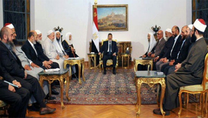 الرئيس مرسي يؤكد رفضه أي محاولات لنشر المذهب الشيعي في مصر