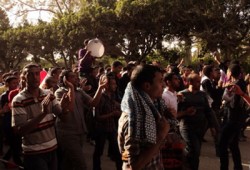 طلاب الأزهر يحتفلون بالمدينة الجامعية بعد تحقيق مطالبهم