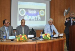 ندوة بجامعة كفر الشيخ توصي باستخراج رمال البرلس السوداء