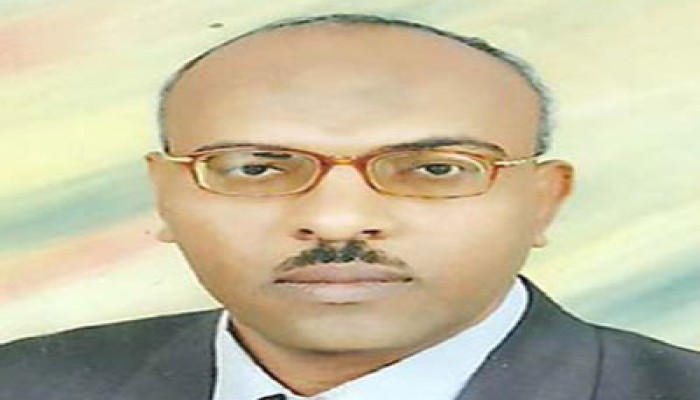 ازدواجية الدكتوراه لدى مسئولي التعليم