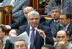 صبحي صالح: الحكومة انتهت من قانون مباشرة الحقوق السياسية