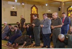 الرئيس مرسي يهنئ القوات المسلحة بذكرى استعادة طابا