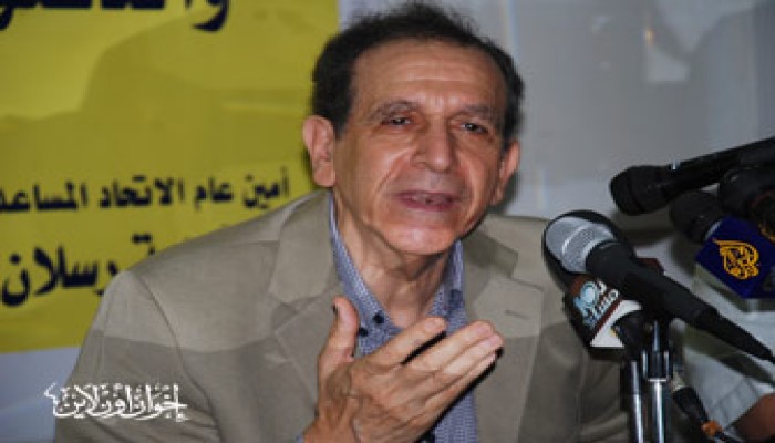حسام عيسى يستقيل من "الدستور" احتجاجًا على "التزوير"