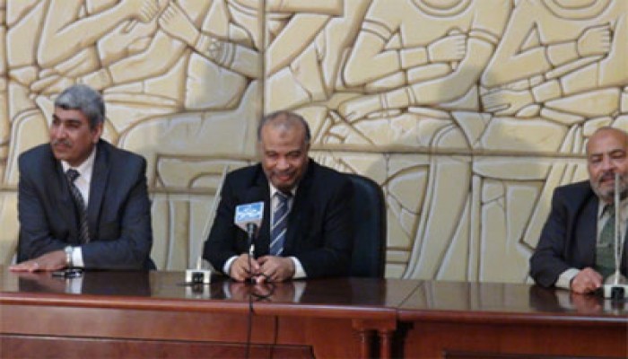 د. الكتاتني: نرفض العنف والتعدي على المنشآت العامة والخاصة