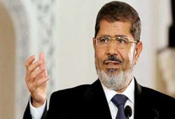 الرئيس مرسي لأهالي بورسعيد: مطالبكم وحقوقكم مكفولة