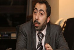 حكومة هنية تحذر الاحتلال من المساس بوزير داخليتها