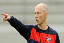 برادلي: حريق مقر اتحاد الكرة شيء مخزٍ ويدعو إلى الخجل