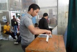 إقبال طلابي كثيف على انتخابات اتحاد جامعة الزقازيق