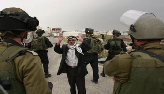 الانتخابات الفلسطينية: الكيان يعرقل نقل سجلات الناخبين للضفة