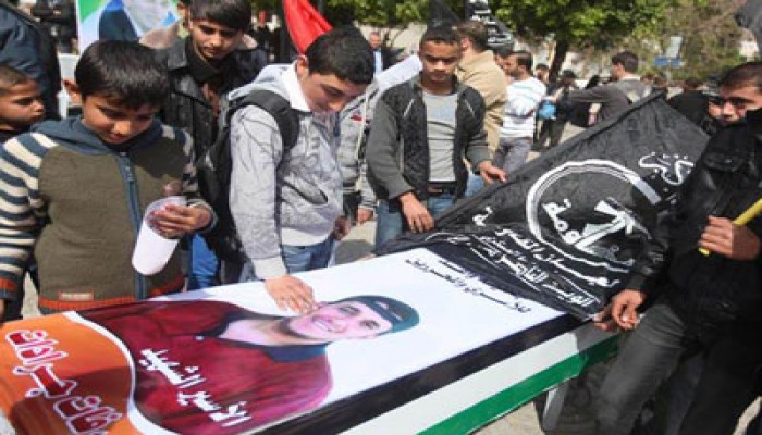 جلسة للتشريعي لمناقشة قتل جرادات.. وحماس تحث على انتفاضة ثالثة