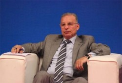 الكابتن زيزو يطالب بتوجيه الرياضة المدرسية للناحية الإيمانية