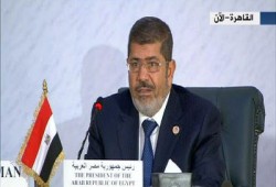 الرئيس مرسي: الثورة المصرية حجر الزاوية في انطلاق الأمة لآفاق جديدة