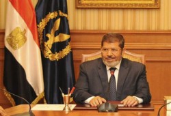 مرسي يستعرض مع المجلس الأعلى للشرطة الأوضاع الأمنية في الشارع