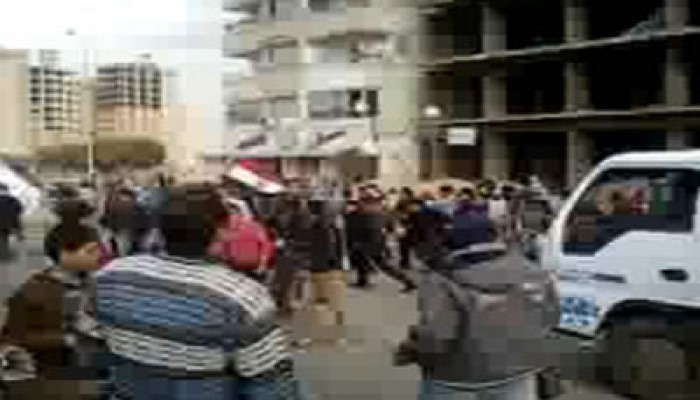 أهالي الفيوم يحبطون محاولة بلطجية البلاك بلوك اقتحام مقر الحرية والعدالة