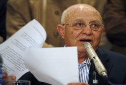 قريع يطالب الكيان بوقف جرائمه بحق مدينة القدس المحتلة