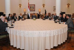 بدء جلسة الحوار الوطني الذي دعا إليه الرئيس مرسي