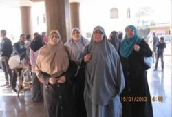 سيدات "الحرية والعدالة" بالجيزة يسارعن إلى خدمة جرحى قطار البدرشين