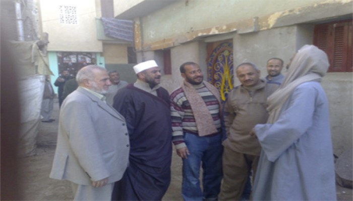 جولات للنائب أحمد عويس في أحياء بني مزار