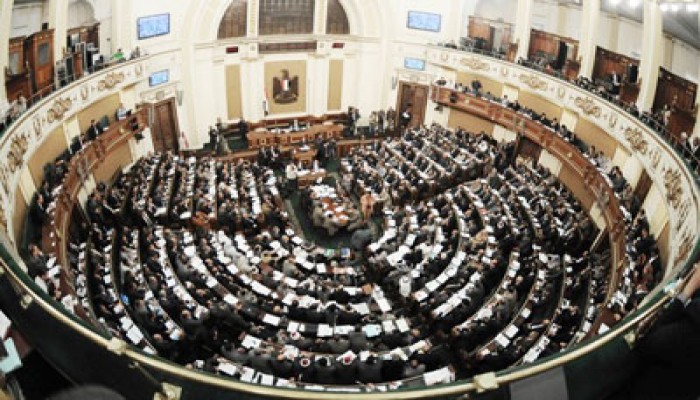 المجالس النيابية في الدستور الجديد.. سلطات أعلى من الرئيس