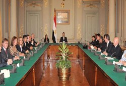 الرئيس مرسي يعتمد 14 سفيرًا جديدًا لدى القاهرة