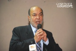 نقيب الصيادلة: الدستور للجميع ولا يجامل فصيلاً سياسيًّا