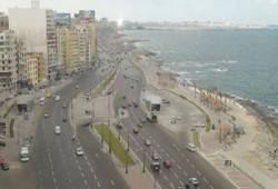 حملة للحرية والعدالة بغرب الإسكندرية لإزالة مخلفات البناء والقمامة