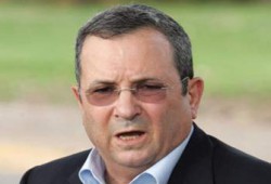 وزير الحرب الصهيوني يعلن اعتزال السياسة بعد هزيمته في غزة