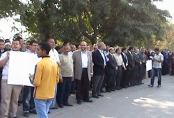 أساتذة المنيا يتقدمون مسيرة لطلاب الجامعة تأييدًا لقرارات الرئيس