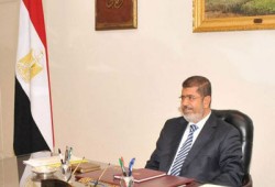 الرئيس مرسي يستقبل وزيرة الخارجية الأمريكية