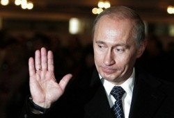 بوتين يؤكد لمرسي تأييده لجهود القاهرة لوقف العدوان على غزة