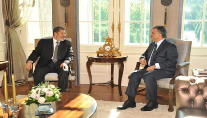 وفد تركي يصل القاهرة للإعداد لزيارة الرئيس جول المرتقبة لمصر