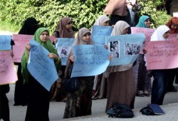 وقفة لطالبات الإخوان بدمنهور تضامنًا مع الشعب السوري