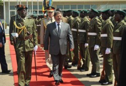 مصرفيون: جولات مرسي الخارجية تدعم التصنيف الائتماني لمصر