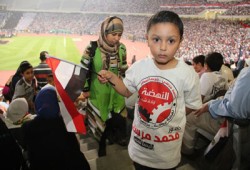 الجماهير في احتفالات أكتوبر: إنجازات مرسي عجزت عنها دول كبرى