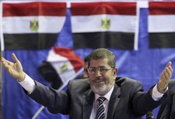 الرئيس مرسي يلتقي زعماء العشائر والقبائل في العريش