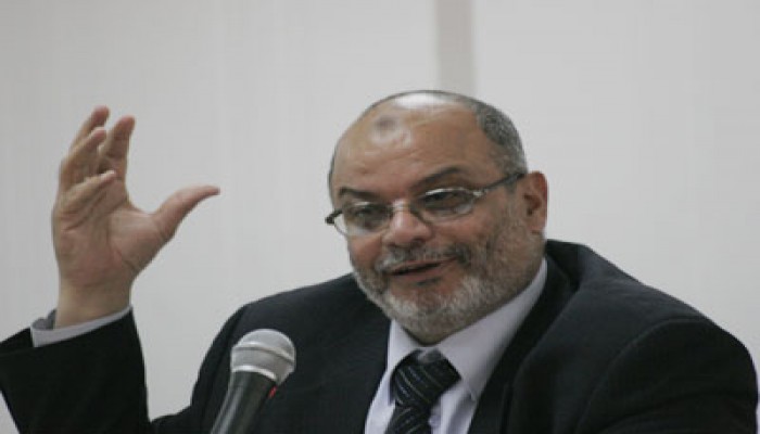 مرشحان جديدان لرئاسة "الحرية والعدالة" اليوم