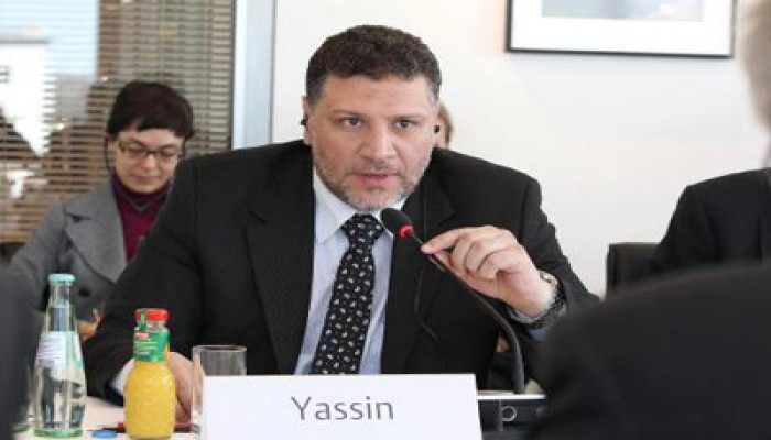 د.أسامة ياسين يبحث تعزيز العلاقات مع سفيري الهند وإريتريا