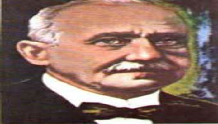 الفنون التشكيلية تحتفي بالذكرى الثمانين لرحيل أمير الشعراء