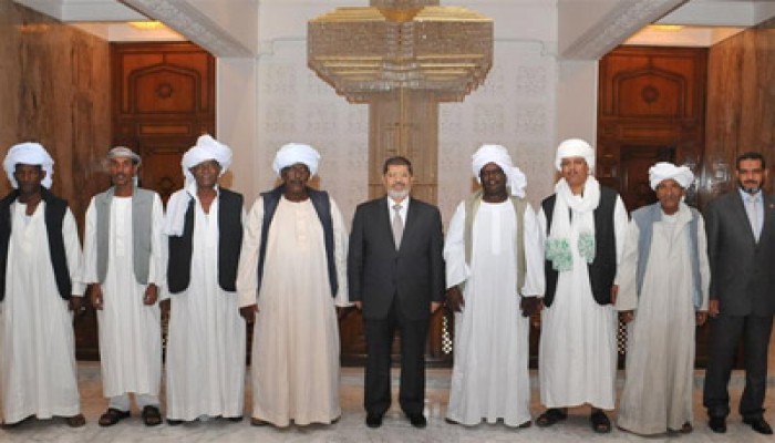 الرئيس مرسي يستقبل وفد شيوخ القبائل العربية