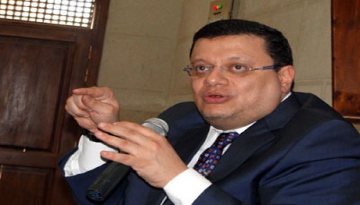 ياسر علي: الرئيس طالب بمواصلة الحوار مع إيران لحل الأزمة السورية