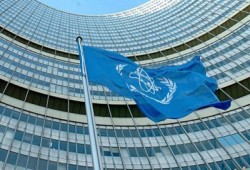 أمريكا تطالب بالانضمام إلى معاهدة منع الانتشار النووي
