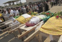 محققو حقوق الإنسان يطالبون بإحالة ملف سوريا إلى الجنائية الدولية