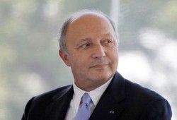 وزير خارجية فرنسا يلتقي الرئيس مرسي بالقاهرة غدًا