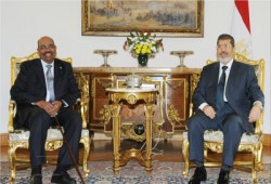 مرسي والبشير يبحثان توسيع الشراكة بين مصر والسودان