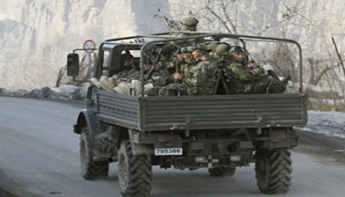 توغل سوري في البقاع اللبناني وتفجير مزرعتين